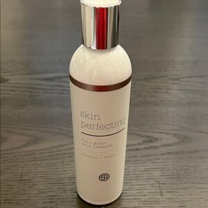 SJolie Skin Perfecting Full Body Self Tanner